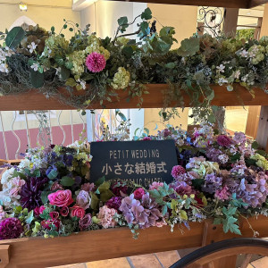 式場入口周辺の装飾|662487さんの小さな結婚式 神戸モザイク店の写真(1865373)
