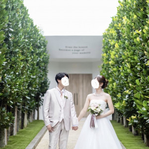 挙式会場外|662503さんの白の教会/アールイズ・ウエディングの写真(2569334)