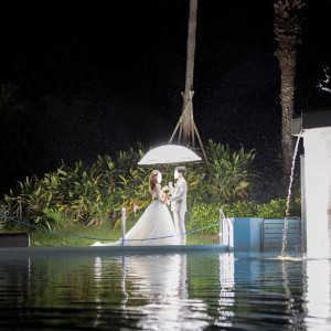 ホテル内プール周辺|662503さんの白の教会/アールイズ・ウエディングの写真(2569343)