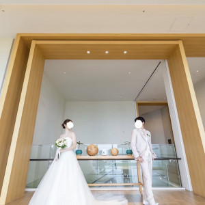 ホテルロビー|662503さんの白の教会/アールイズ・ウエディングの写真(2569330)