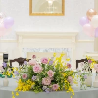 メインテーブル、装花