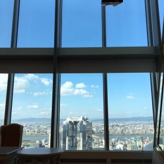 窓ガラスが大きい