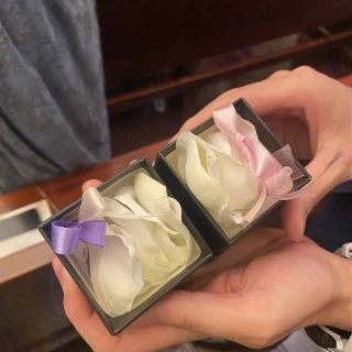フラワーシャワー