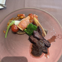 金目鯛と国産ヒレ肉の料理