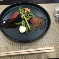 温かいお料理は熱々で食べられます。