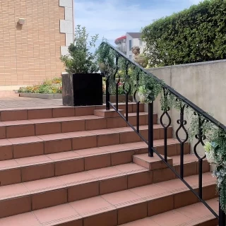 チャペル入り口階段