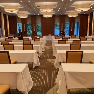 庭がある宴会場