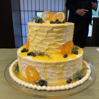 ウェディングケーキ