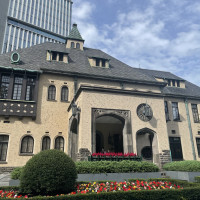 式場の壮大な外観