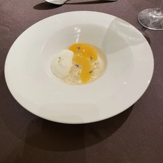 試食会のデザートです