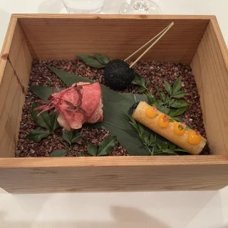 最初に出てきたスモーク料理
