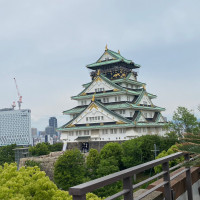 建物から見える大阪城