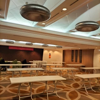 食事会会場