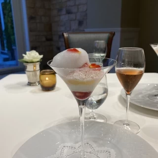 パティシエさんの作るスイーツも絶品です。