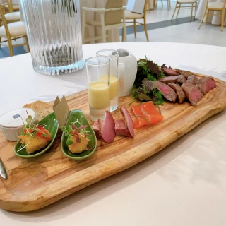 試食