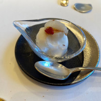 お肉とお魚のお口直しのすだちのシャーベット