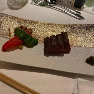 お肉料理
あいち牛ロース