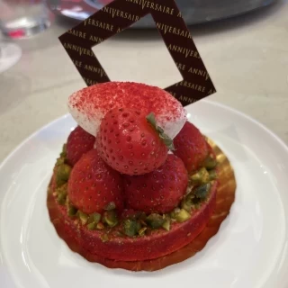 試食のデザート