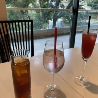 飲み物の試飲