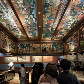 披露宴会場(和室宴会場)玄関
お履き物を脱いで入ります