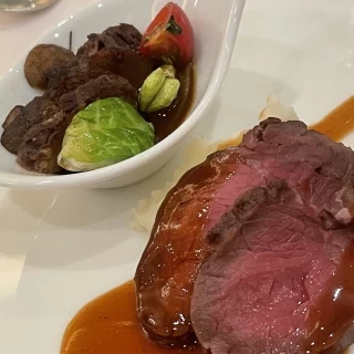 お肉料理