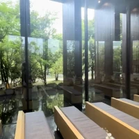 緑あふれるチャペル