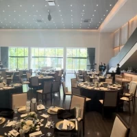 広々とした披露宴会場