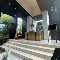 着席したところから見るチャペル