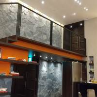 階段より入場可能