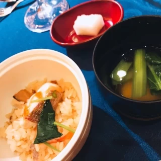 しめのご飯とお吸い物