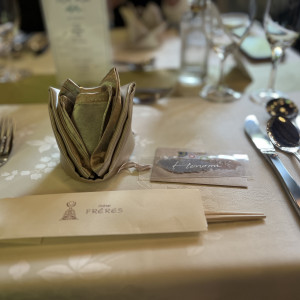 ゲストテーブル
テーブルクロスやナフキンの色も選べます♪|665891さんのロテルフレールの写真(1836056)