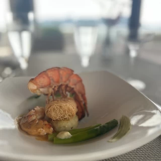 カダイフが大好きで美味しかったです。