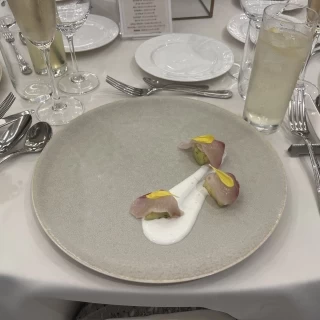 前菜も食べやすく、味も美味しかったです。