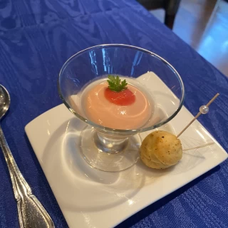 一番初めに出ました。