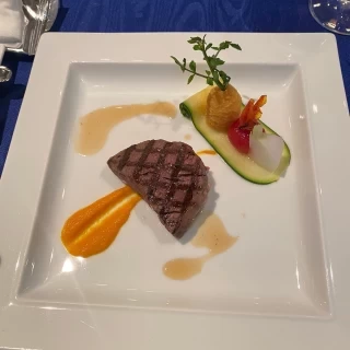 お肉が柔らかく、とても美味しかったです