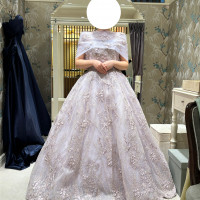 カラードレスの試着