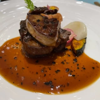 お肉料理