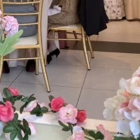 会場を彩る装花