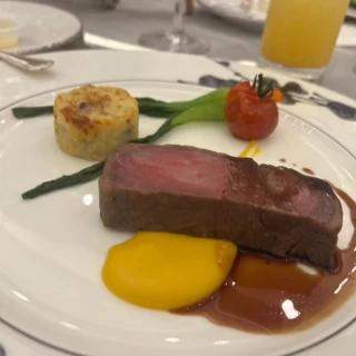 お肉料理