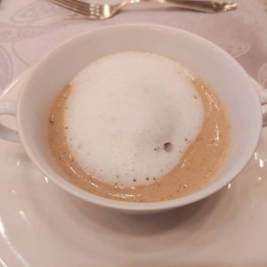 フォアグラのロワイヤル　きのこのスープ|667479さんの札幌グランドホテルの写真(1850151)