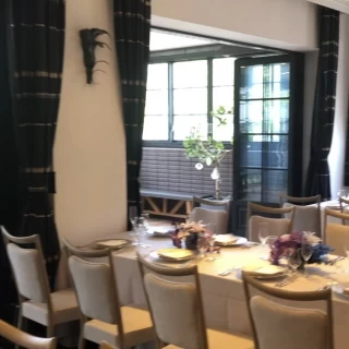 披露宴会場　そのニ