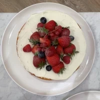 ケーキ（お開き後　新郎新婦控室にて）