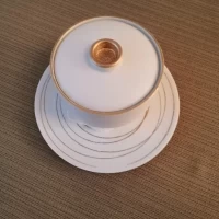 コースの茶碗蒸し。蓋開ける前。