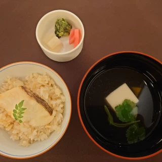 鯛の炊き込みご飯
