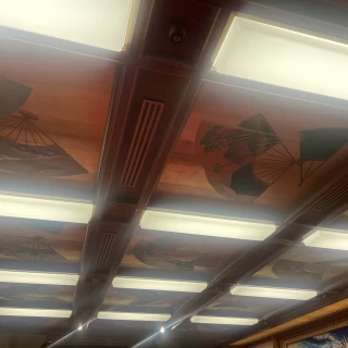 鷲の天井