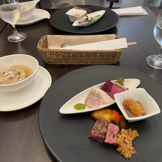 試食