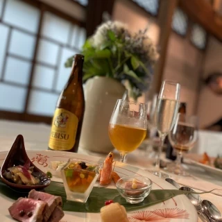 お料理、飲み物もテーブル装花も素敵でした。
