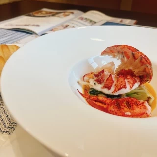 オワール海老を使用した料理です。