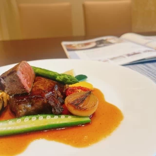 国産和牛を使用した料理です。