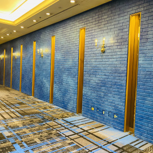 フォトスポットの青い壁|668886さんのホテルニューオータニの写真(1875868)